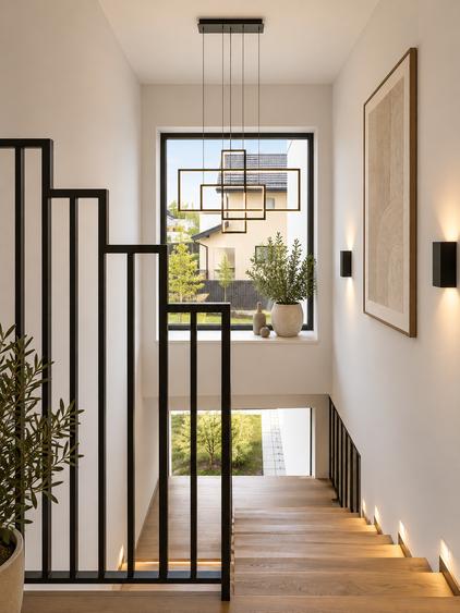 Casă individuală cu 5 camere cu Teren 423 Mp în Tunari