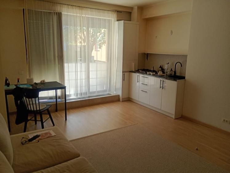 Apartament cu 2 camere în Băneasa
