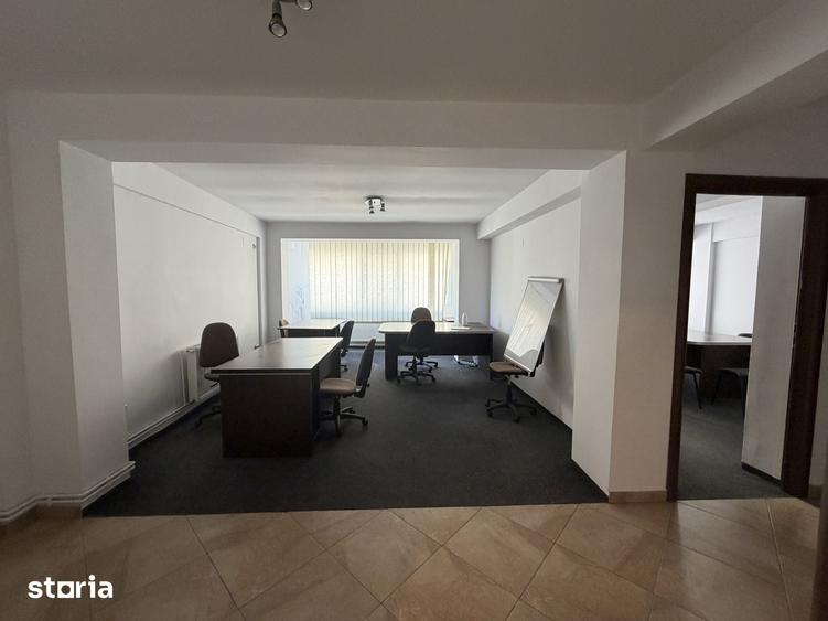 Apartament cu 2 camere în Centrul Civic