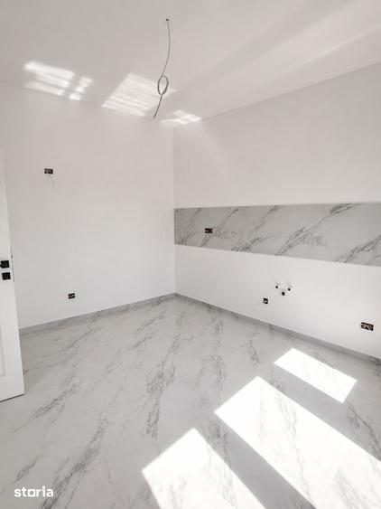 Casă cu 3 camere cu Teren 300 Mp în Central