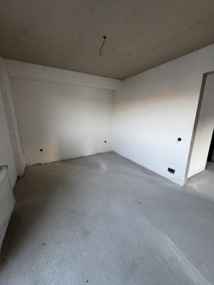 Apartament 3 camere 59mp + 18mp balcon, Zona Sesul de Sus | - 1