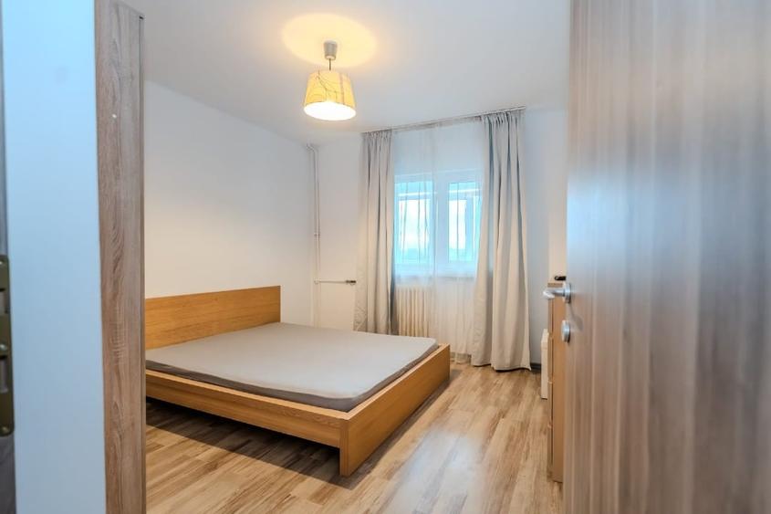Apartament cu 3 camere decomandat, mobilat în Virtuții