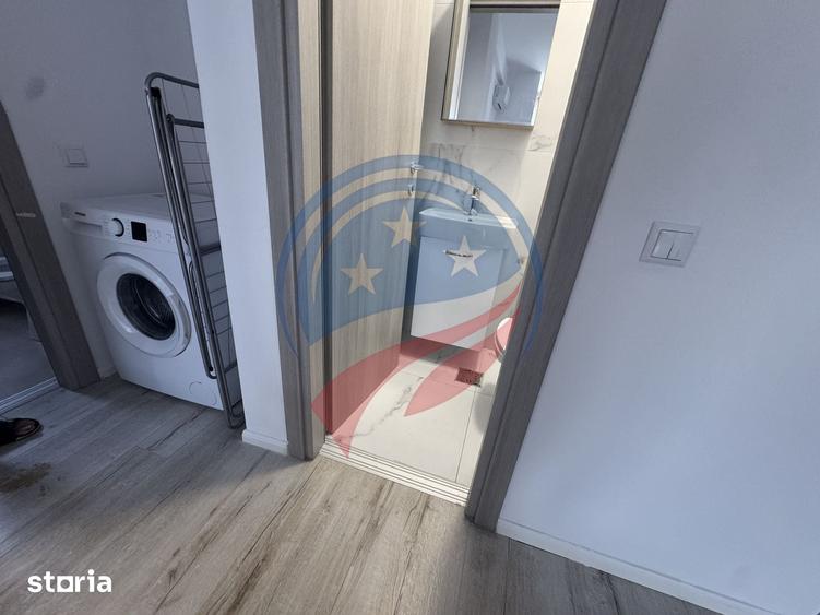 Apartament cu 3 camere în Craiovița Nouă