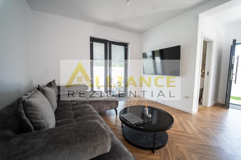 CASA DE VANZARE IN COMUNA BERCENI – 5 CAMERE, PISCINA INCALZITA - 5