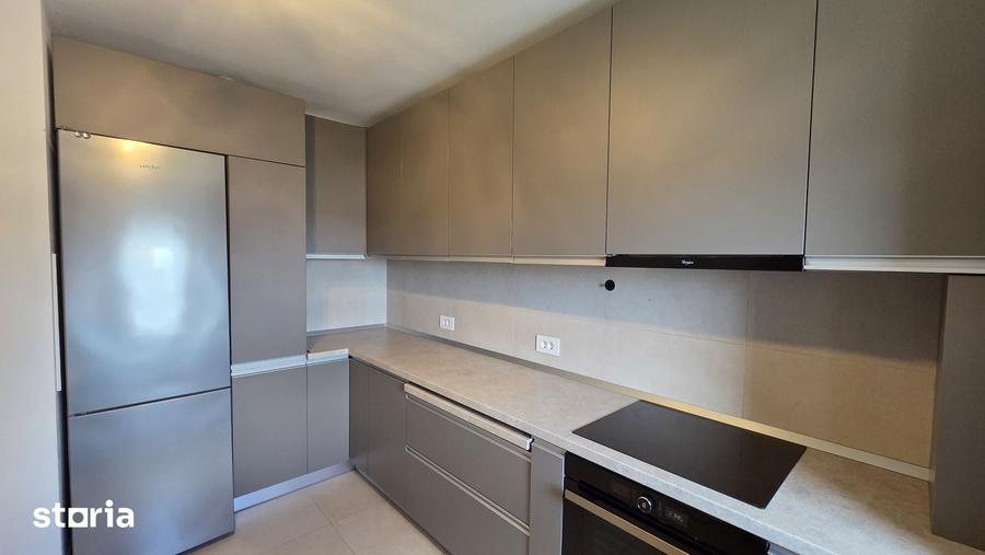 Apartament 3 camere Coresi 77 mp utili + terasa 9 mp Parcare + Beci - 13