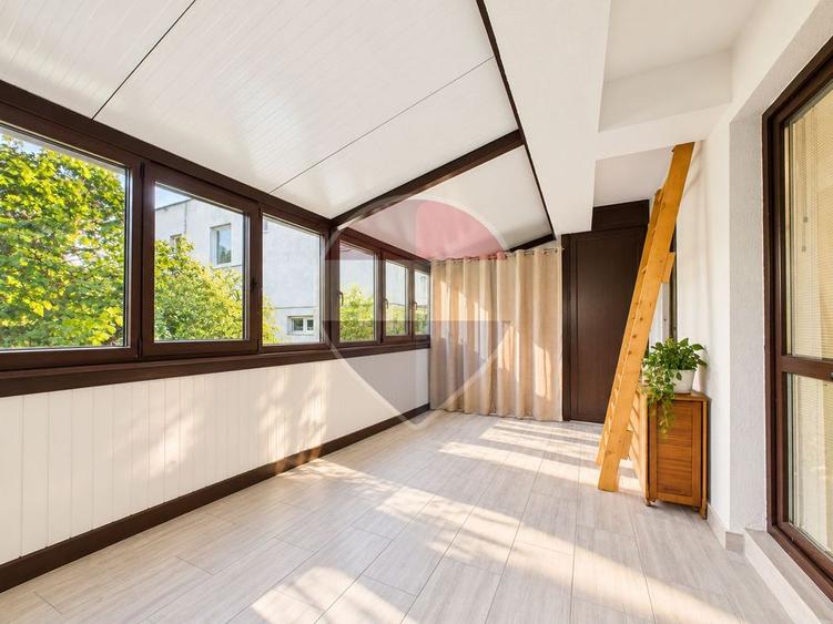 Duplex cu 4 camere cu Teren 108 Mp în Central