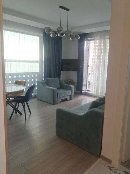 Apartament cu 2 camere decomandat în Central