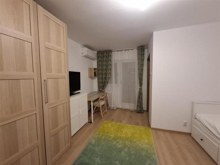 Garsonieră semidecomandată în Dristor