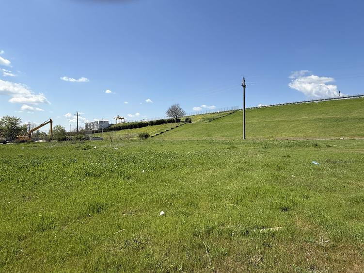 Teren Construcții intravilan de 2495 mp, în Cornetu