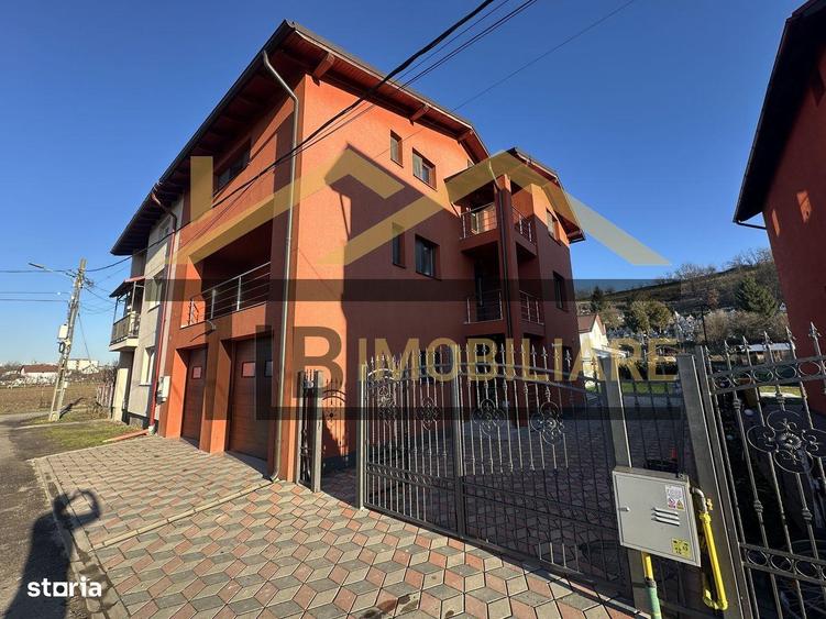 Casă cu 6 camere cu Teren 290 Mp în Criș