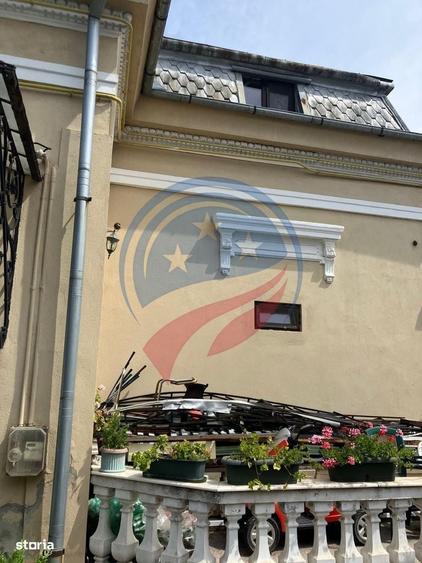 Casă cu 4 camere în Central