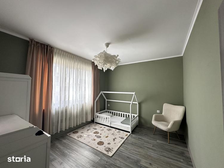 Casă cu 3 camere cu Teren 500 Mp în Central