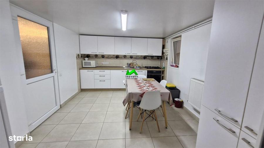 Casă cu 5 camere cu Teren 300 Mp în Terezian