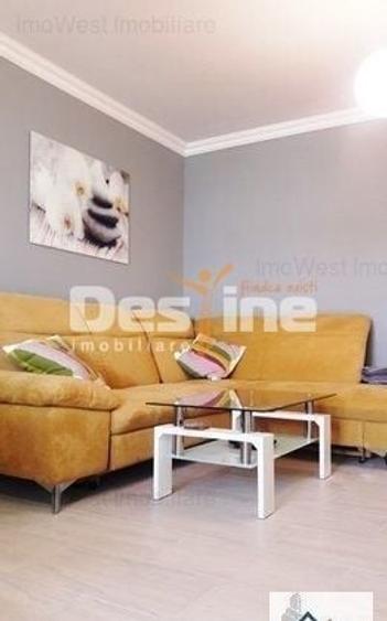 Apartament cu 3 camere decomandat, mobilat în Dumbrăvița
