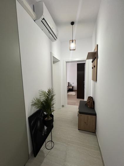 Apartament cu 2 camere decomandat, mobilat în Giroc