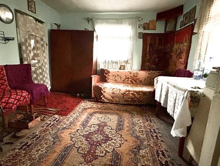 Casă cu 2 camere în Dumbrava