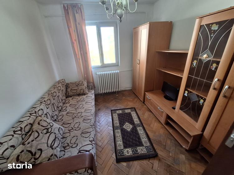 Apartament cu 3 camere în Circumvalațiunii