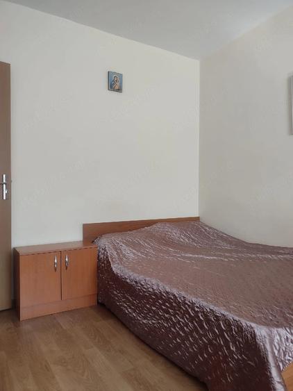 Garsonieră decomandată în Baza 3