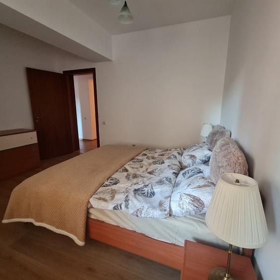 Apartament cu 3 camere decomandat, mobilat în Herăstrău — fotografia 2