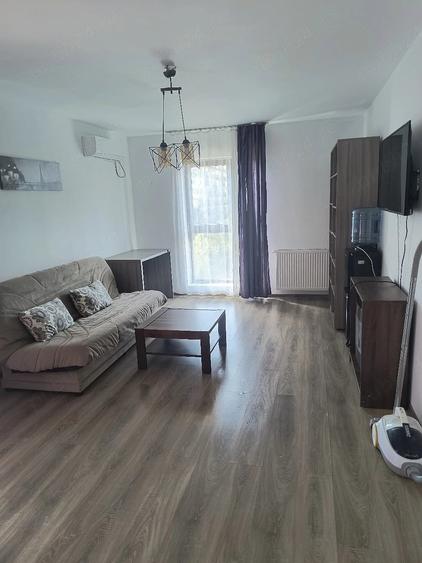 Apartament cu 2 camere decomandat, mobilat în Militari