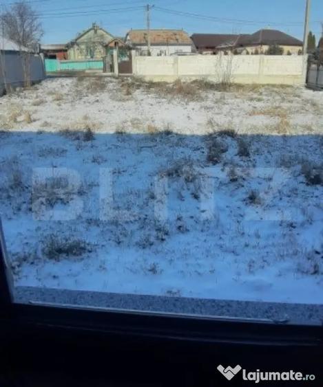 Casă cu 5 camere cu Teren 950 Mp în Central