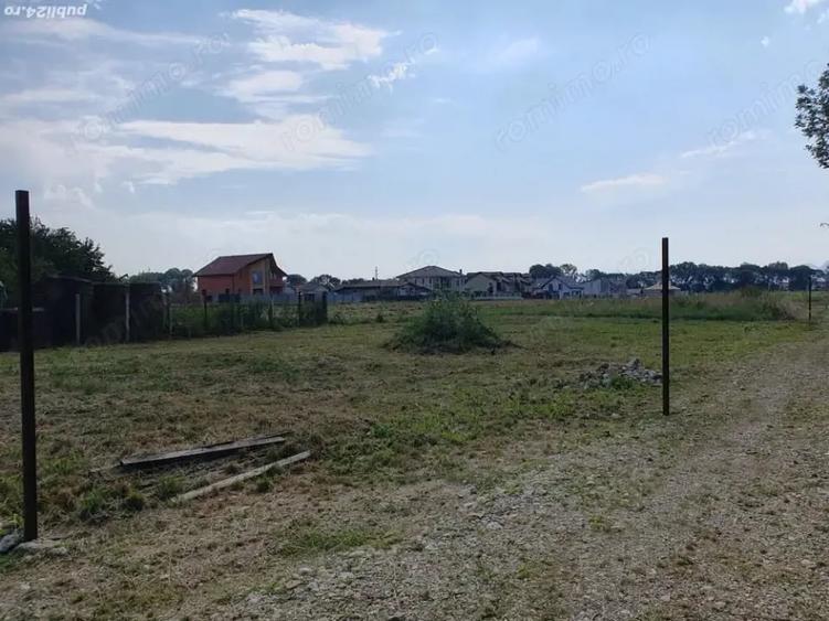 Teren de 763 mp, în Stupini
