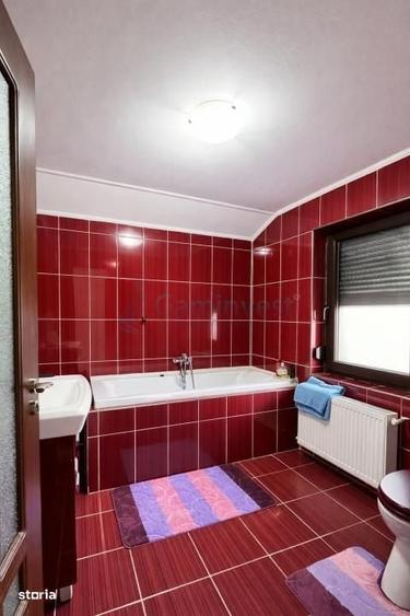 Casă cu 4 camere cu Teren 583 Mp în Sântandrei
