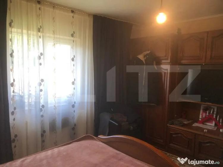 Casă cu 4 camere cu Teren 500 Mp în Carpați 2