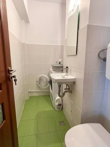 Apartament cu 3 camere decomandat, mobilat în Aviației