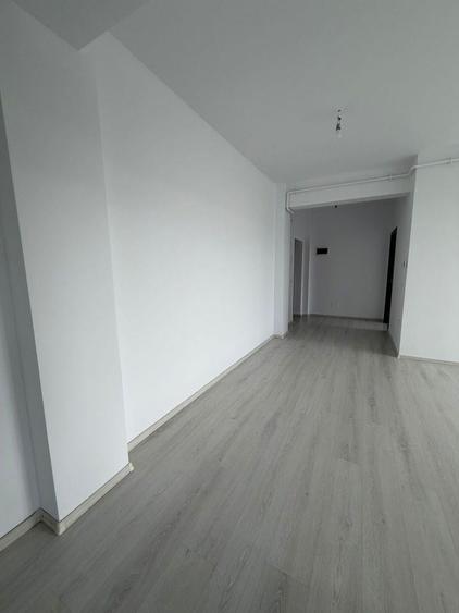 Apartament cu 3 camere în Burdujeni