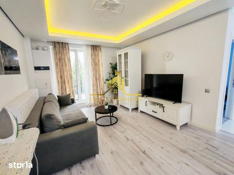 Apartament cu 2 camere semidecomandat, mobilat în Între Lacuri