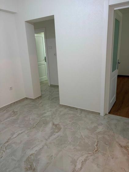 Apartament cu 4 camere decomandat în Ultracentral
