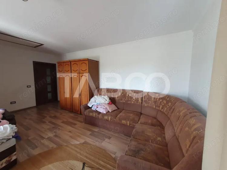 Casă cu 5 camere cu Piscina în Făgăraș