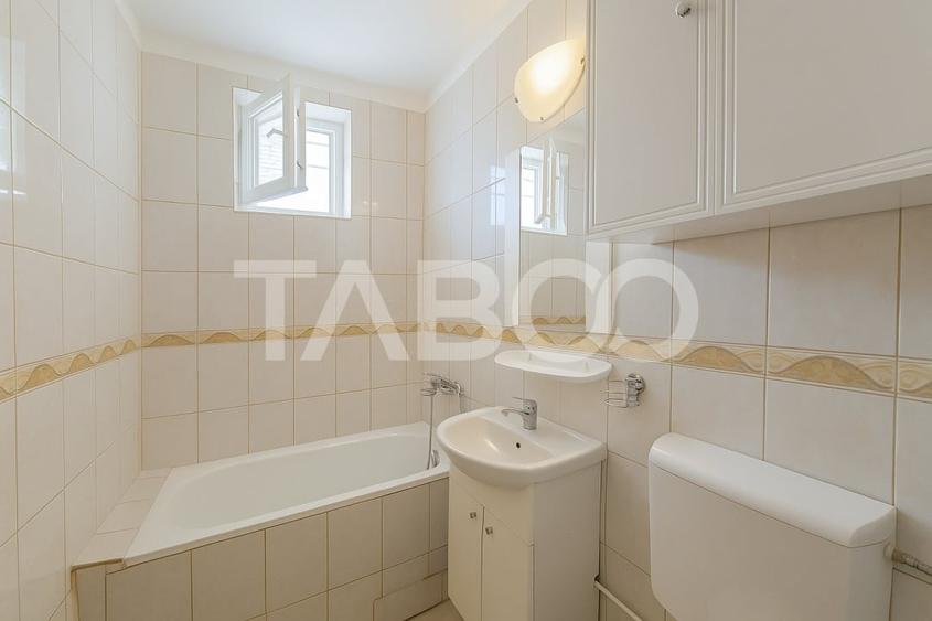 Apartament cu 2 camere nedecomandat, mobilat în Mihai Viteazul