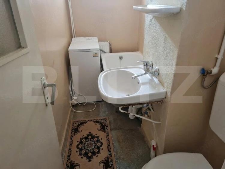 Apartament cu 2 camere semidecomandat în Micro 5