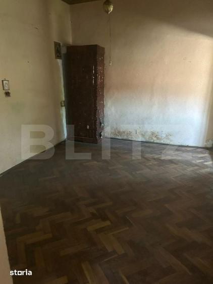 Casă cu 6 camere cu Teren 600 Mp în Central
