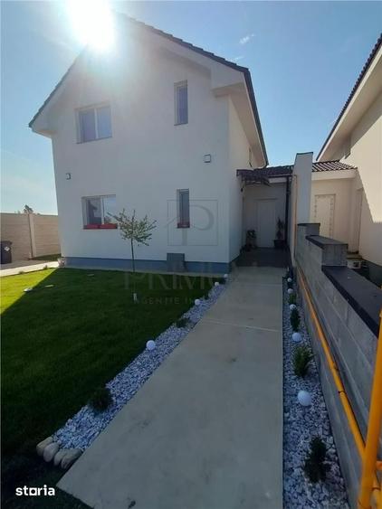 Duplex separat prin C.T - personalizare interioara - acces facil - 6
