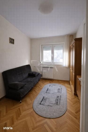 Apartament cu 3 camere semidecomandat în Pantelimon