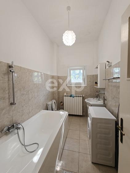 Apartament cu 2 camere decomandat, mobilat în Ultracentral