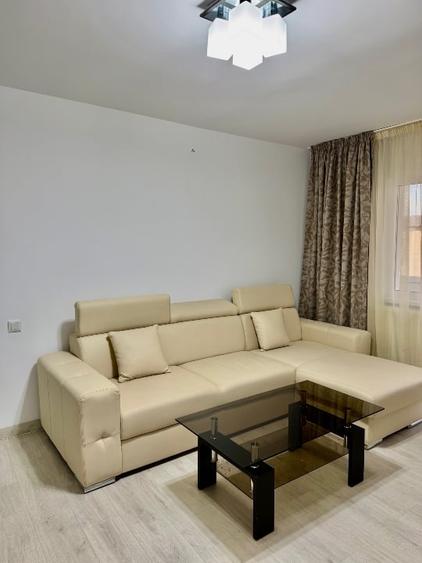 Apartament cu 2 camere nedecomandat, mobilat în Central