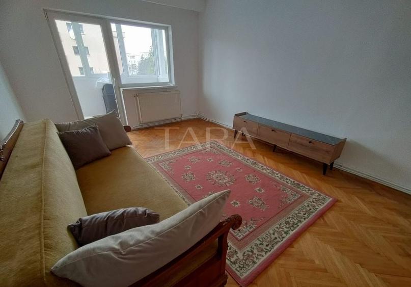 Apartament cu 4 camere decomandate, în zona Bulevardului Titulescu. - 1