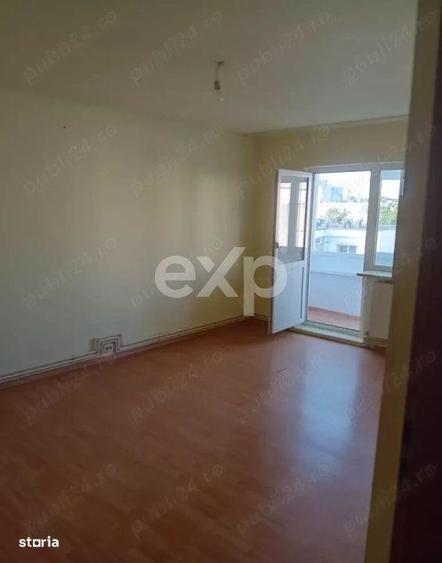 Apartament cu 3 camere decomandat în Banat