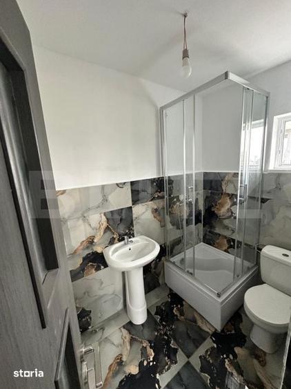 Casă cu 4 camere cu Teren 570 Mp în Tomești