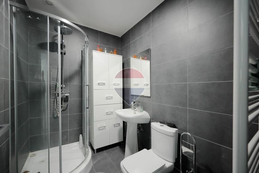 Vânzare apartament 4 camere, acces auto - parcare, Central - Cuza Vodă - 18