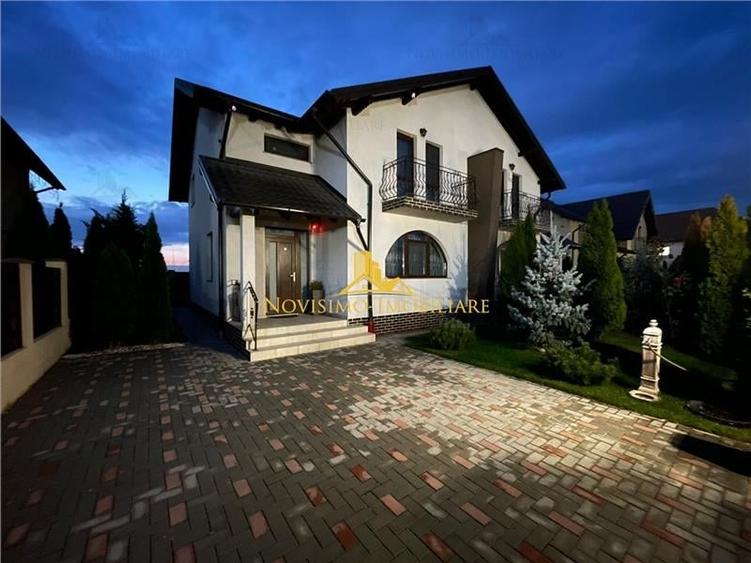 Duplex cu 3 camere cu Teren 250 Mp în Albert