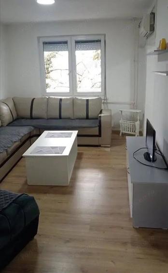 Vanzare apartament de doua camere in zona Brancoveanu - 1