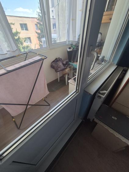 Apartament cu 2 camere decomandat în Tudor