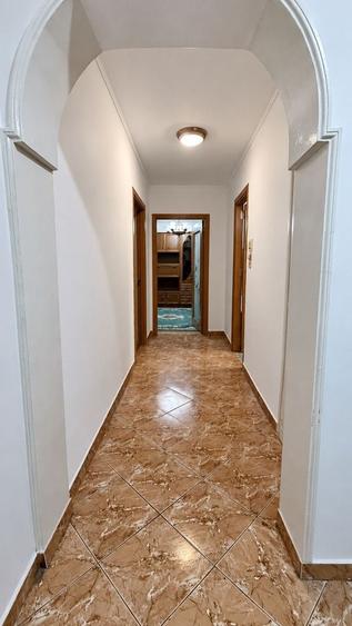 Apartament cu 2 camere decomandat în Gorjului