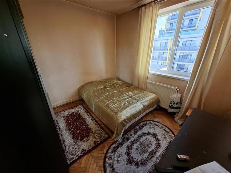 Apartament cu 4 camere semidecomandat în Gheorgheni