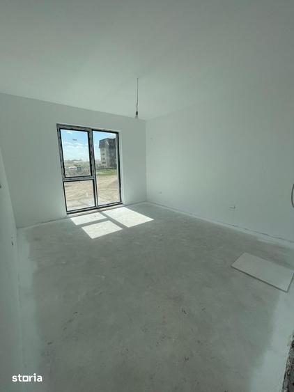 Casă cu 5 camere cu Teren 254.4 Mp în Ghencea